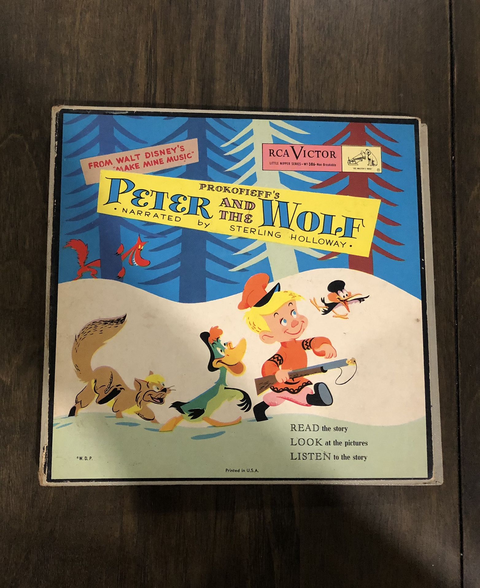Walt Disney Peter And The Wolf Read-Along Book & 33 1/3 RPM Record 1968.UNTESTED