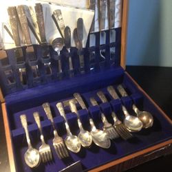 1939 Worlds Fair New York Silverware Set