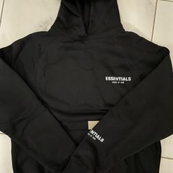 essentials fear of god size m