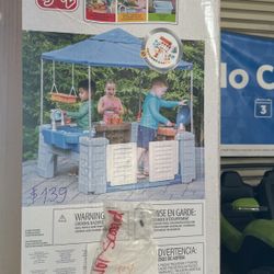 Step2 Grill & Gather Play Center with Canopy