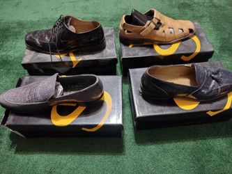 MEN'S DRESS SHOES SIZE: 10½ FOR $20 A PAIR 