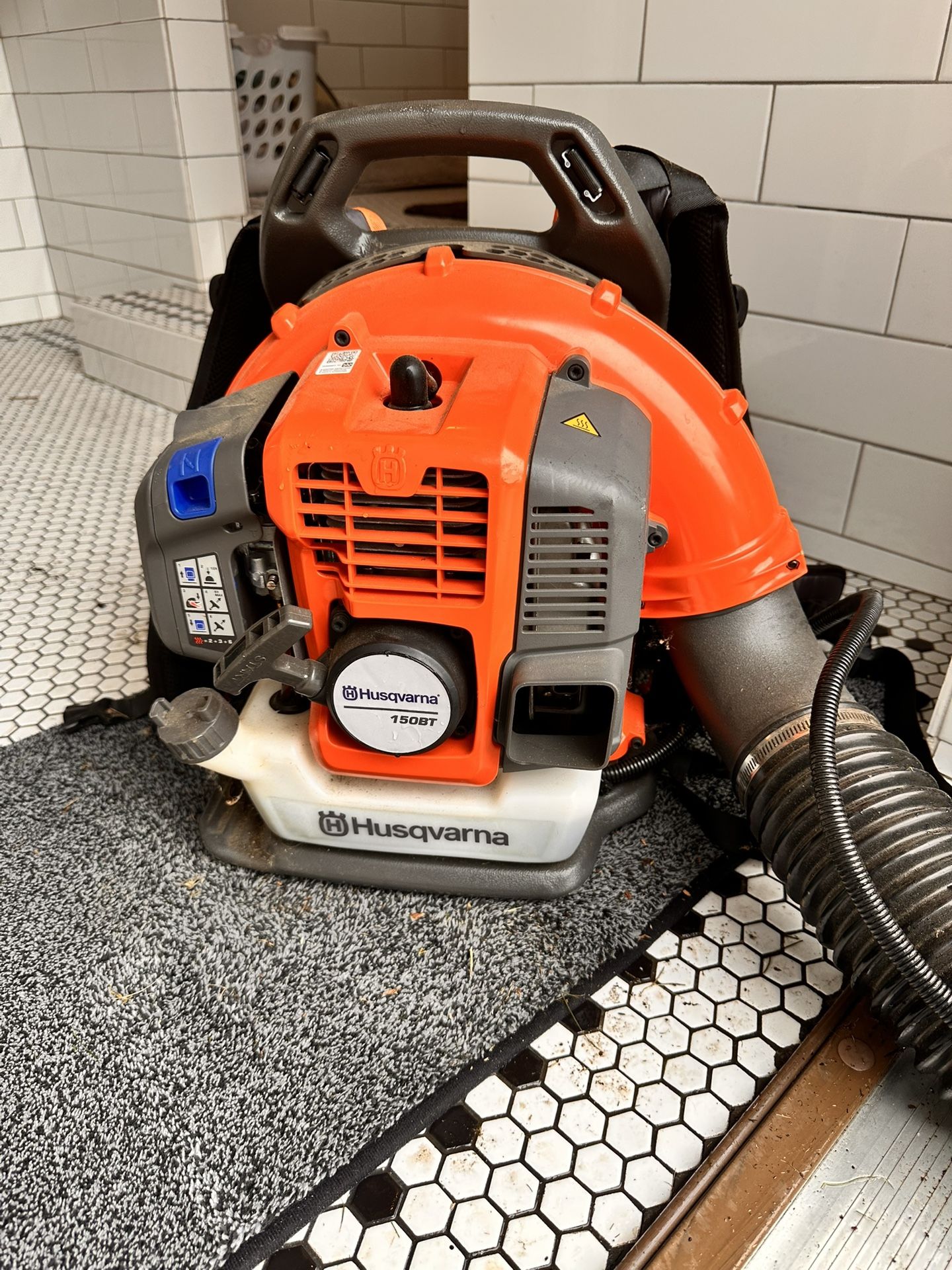 Husqvarna Gas Leaf Blower