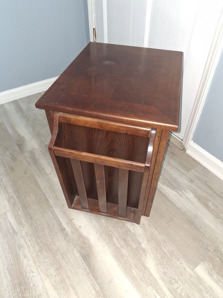 Wood end Table