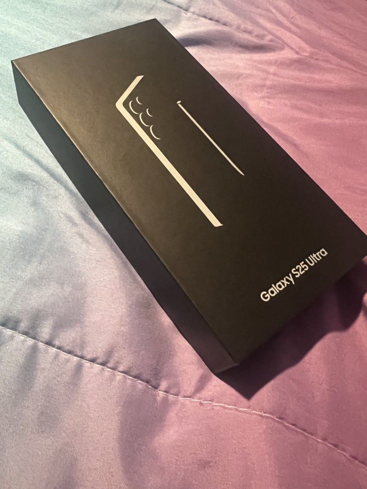 **Brand New Samsung Galaxy S25 Ultra 512GB – Sealed in Box!**

