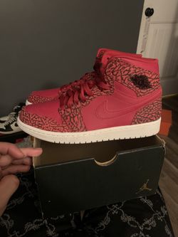Jordan 1 OG High Red Elephant