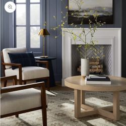 Round coffee table 36” diameter 