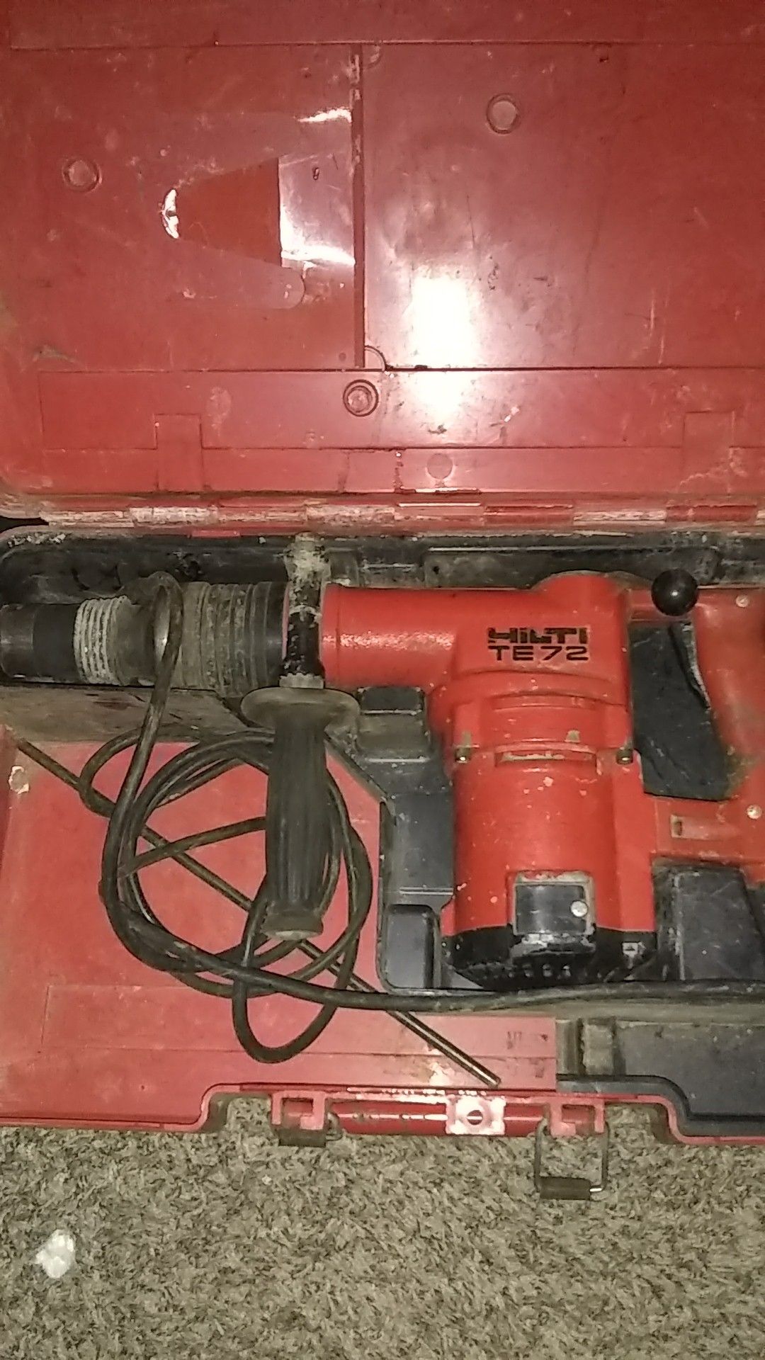 Hilti TE72 rotary hammer drill