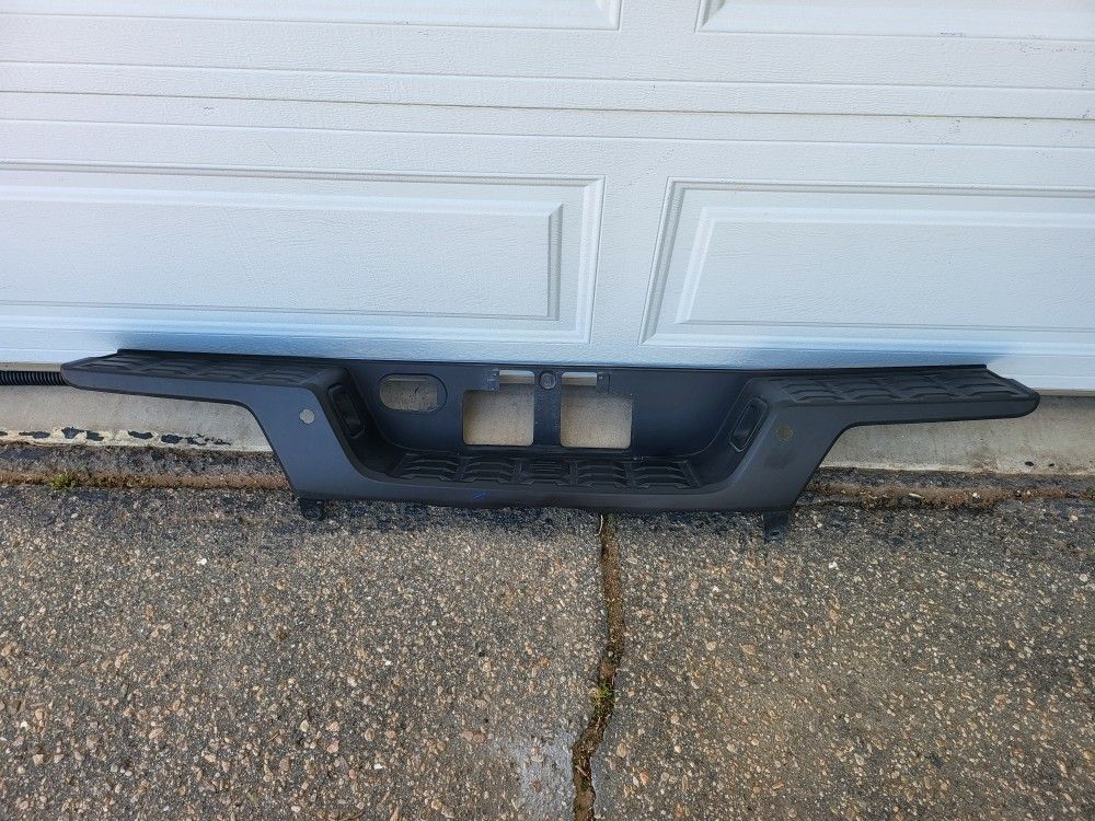2016 - 2023 Toyota Tacoma Rear Bumper Cover Oem