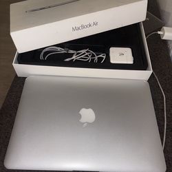 MacBook Air 13inch 2016