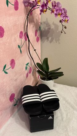 New Adidas Slide Sandals for Women Size 8