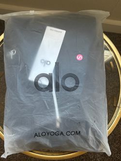Alo Yoga Black Clothing Item Size S