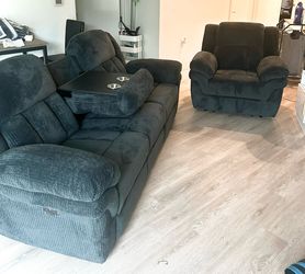 Power Reclining Sofa & Recliner with USB & USB-C Ports