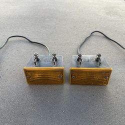 OEM Pair Front Turn Signal Lights Mercedes Benz SL SLC R107 C107 107 Fits 72-89