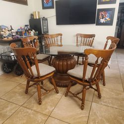 Round Glass Top Dining Table with 6 Chairs