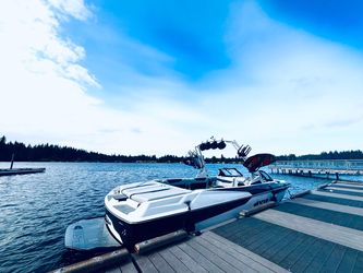2021 Axis A24 – $92,999