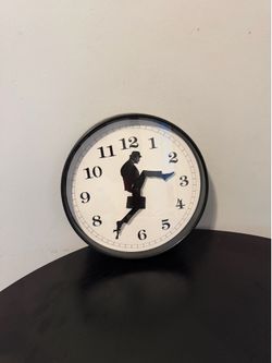 USED CLOCK
