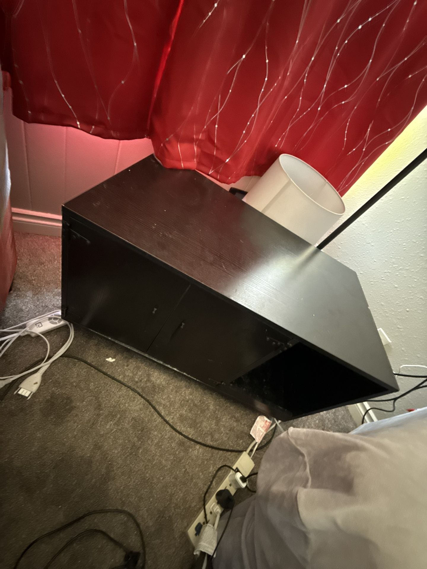 Hideaway Cat Litter Stand