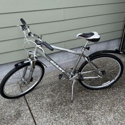 Sedona LX Giant Bike for Sale in Arlington, WA - OfferUp