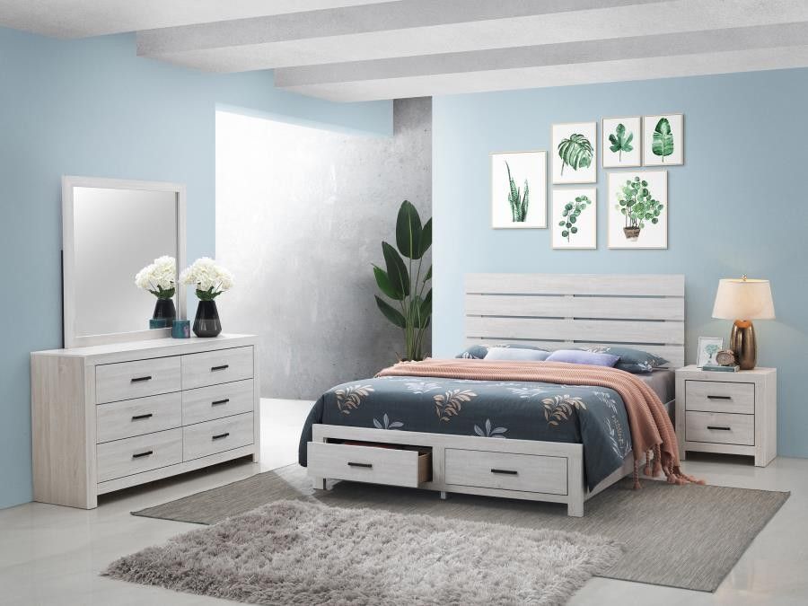 Four Piece Queen Bedroom Set With Queen Bed Frame Dresser Mirror And Night Stand Until Now Don't Miss