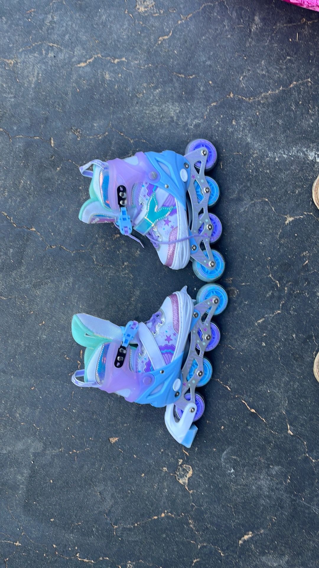 Brand new mermaid roller skates