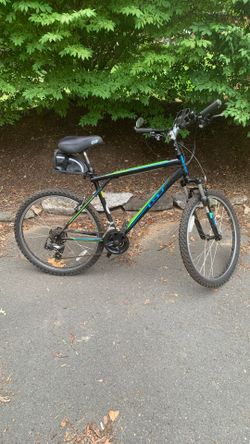 GT Palomar Mountain Bike Medium Frame Size Large 