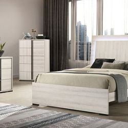 Brand New White 4pc Queen Bedroom Set (Available In Eastern King)