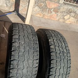 (2) 35x12.50r17s 