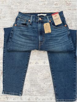 LEVI’S Women’s High- Rise Jeans size 28/29