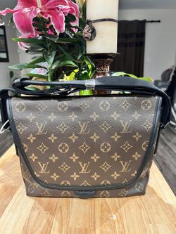 Sling Bag