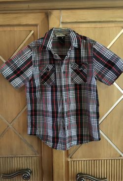 Boys Shirt Size M (8/10)