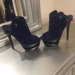 Jessica Simpson talk Stilletos Size 7 blue