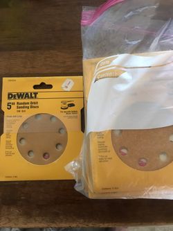DeWalt Sanding Discs. (New)