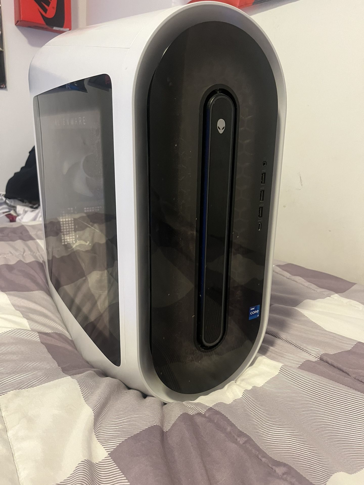 Alien Gaming Pc brand new condition barely used