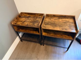 Five piece brown wood furniture bundle