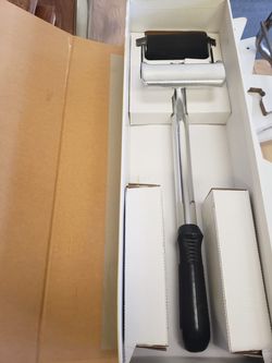Vinyl roller tool NEW IN BOX