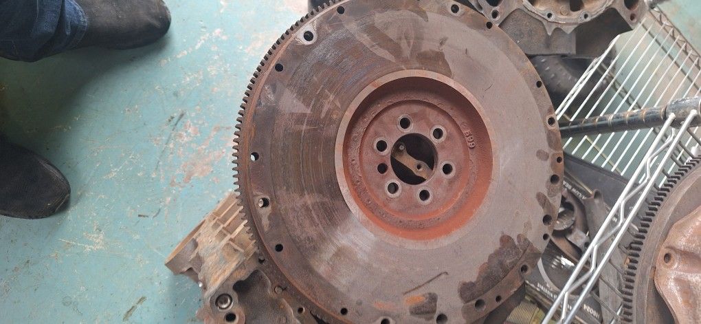 86 To 99 Chevrolet 168 Tooth Flywheel 305 350 Engines 1 Piece Rear Seal Crank. 35th Ave And McDowell Phx