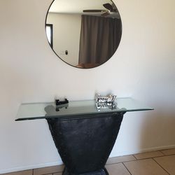 Entry Table And Mirror