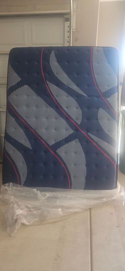 Posturepedic elite Albany 2  14"  firm queen mattress