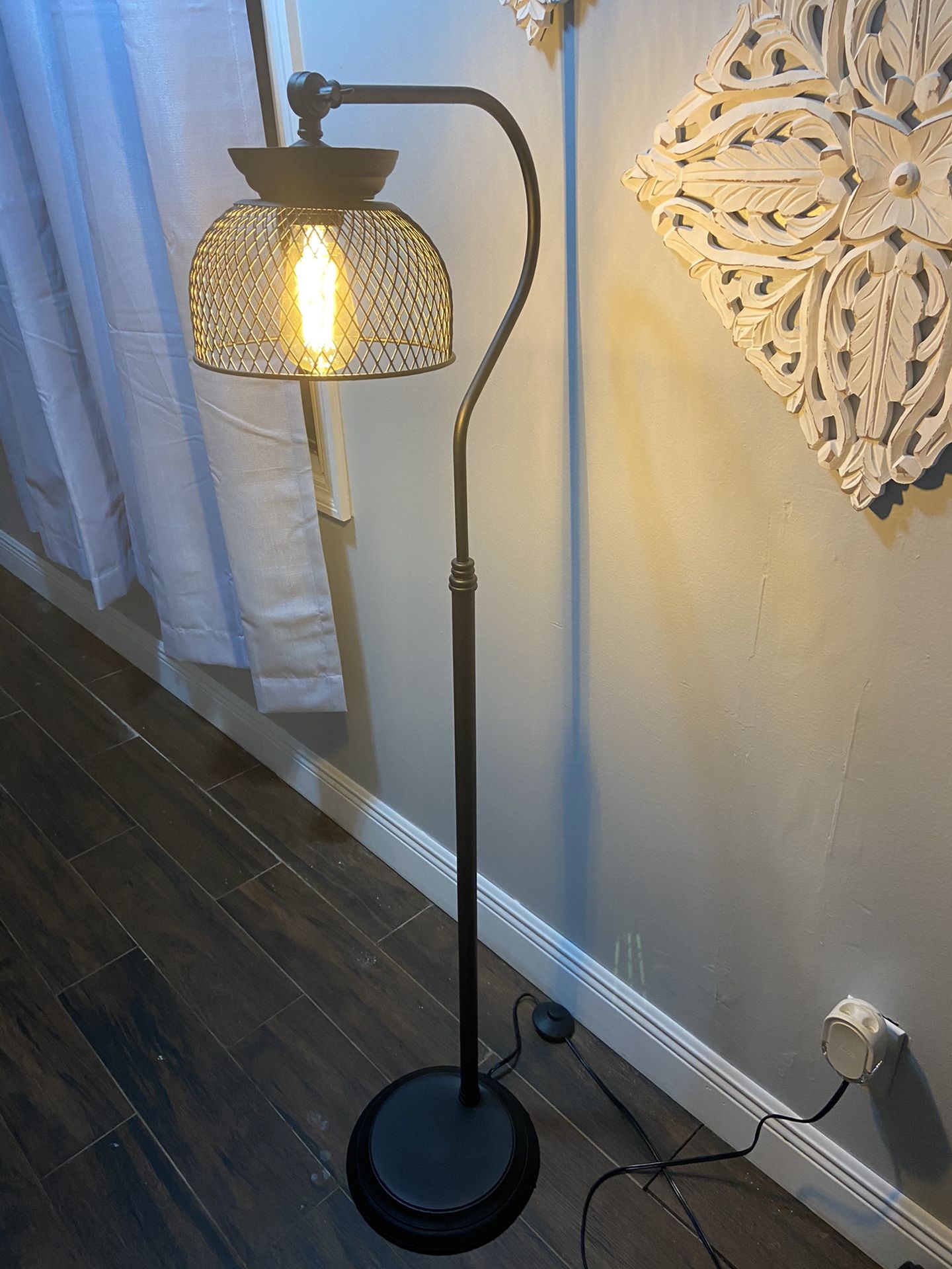 Metal industrial lamp