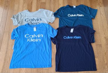 Boys Medium Calvin Klein Tees