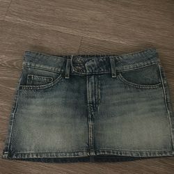 Levi’s Jean Skirt