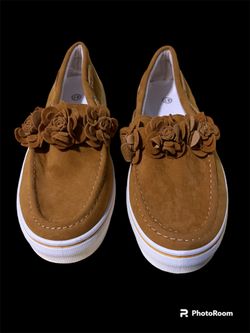 womens slip on shoes