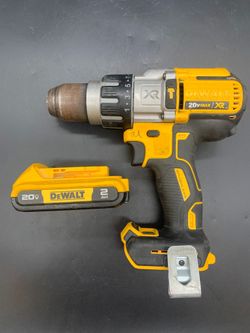 DEWALT HAMMER DRILL #34867