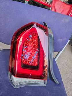 Chrysler 300 Left Driver Taillight OEM
