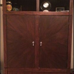 ARMOIRE