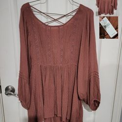 American Eagle MEDIUM top NEW