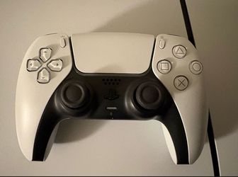 PS5 CONTROLLER