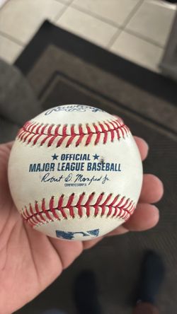 Signed Freddie Freeman baseball