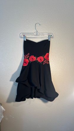 Mini black dress