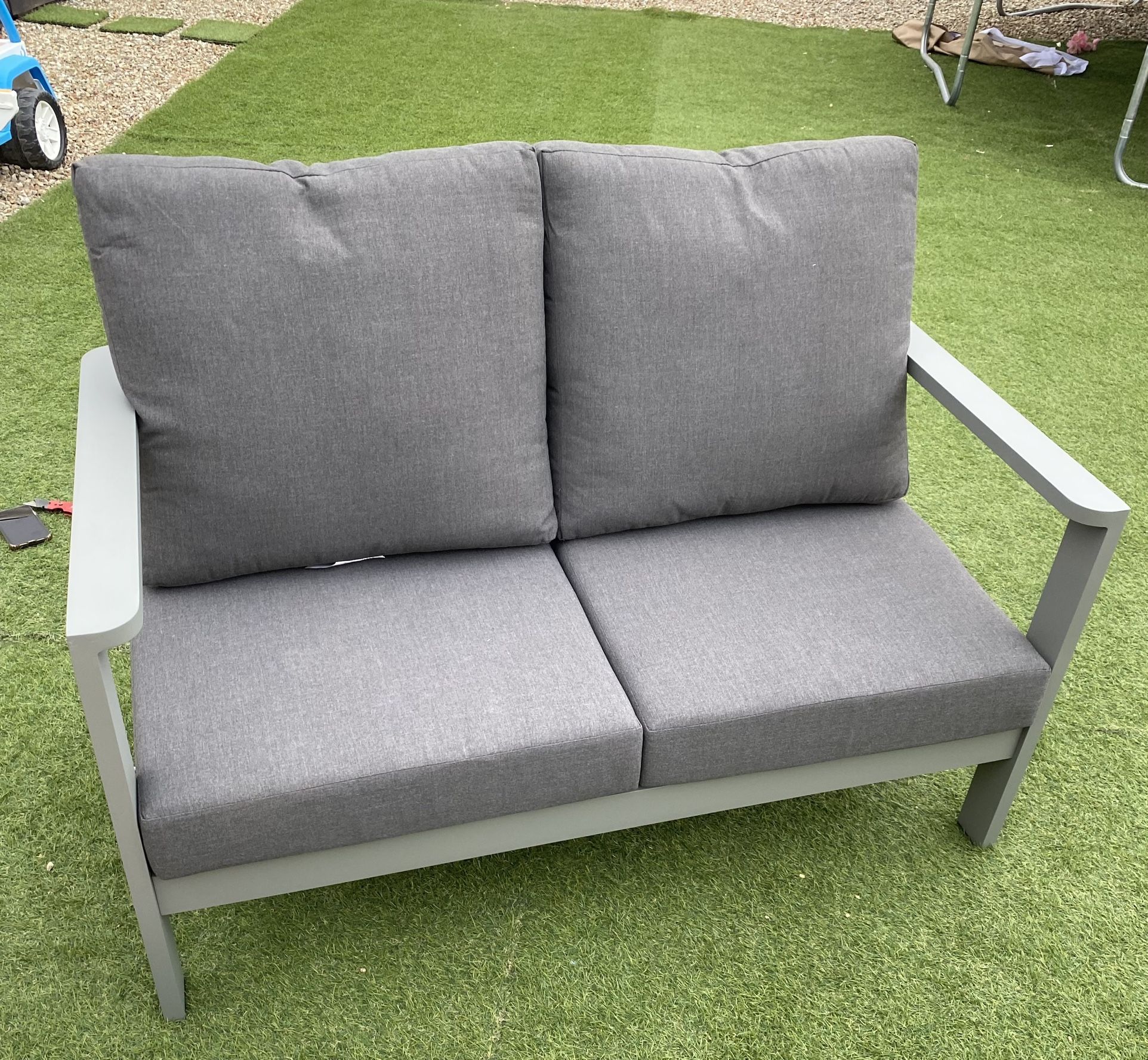 NEW Aluminum Love Seat